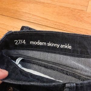 LOfT ankle jeans with zipper legs